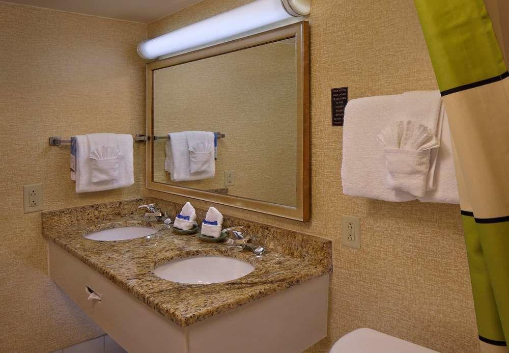 Fairfield Inn And Suites By Marriott Palm Beach Zewnętrze zdjęcie